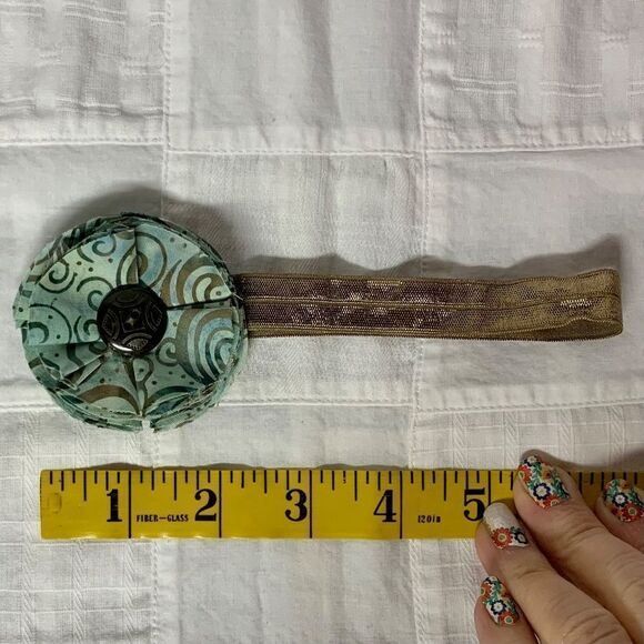 Handmade Infant Headband Brown Band Green & Gold Flower Center Size Newborn B296 - Picture 3 of 9